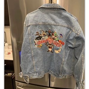 Vintage 1998 Looney Tunes Gang Warner Bros Studio Denim Jean Jacket Size Large